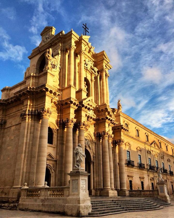 Amuni' Sicily Guest House Syrakuzy Zewnętrze zdjęcie